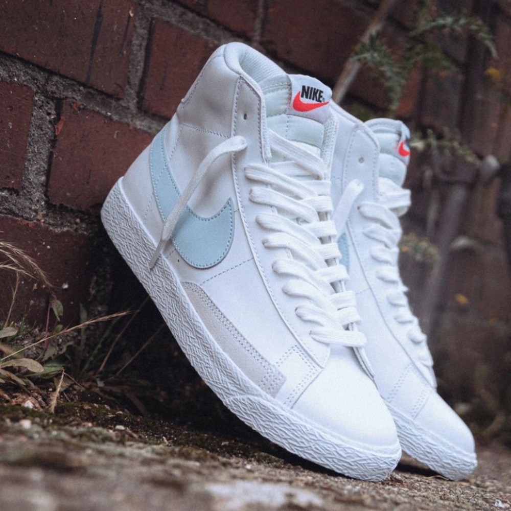 🦋 NIKE Blazer Mid 77 Vintage RARE Sneakers Shoes - Picture 8 of 8